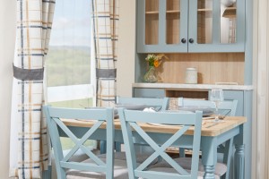 Willow-dining-2