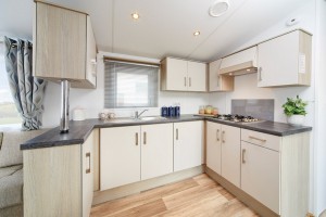 Azure-370-kitchen