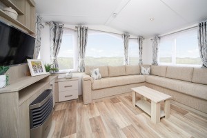 Azure-370-lounge-2